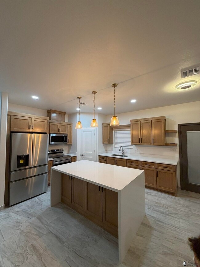 Building Photo - 4764 E Jett St