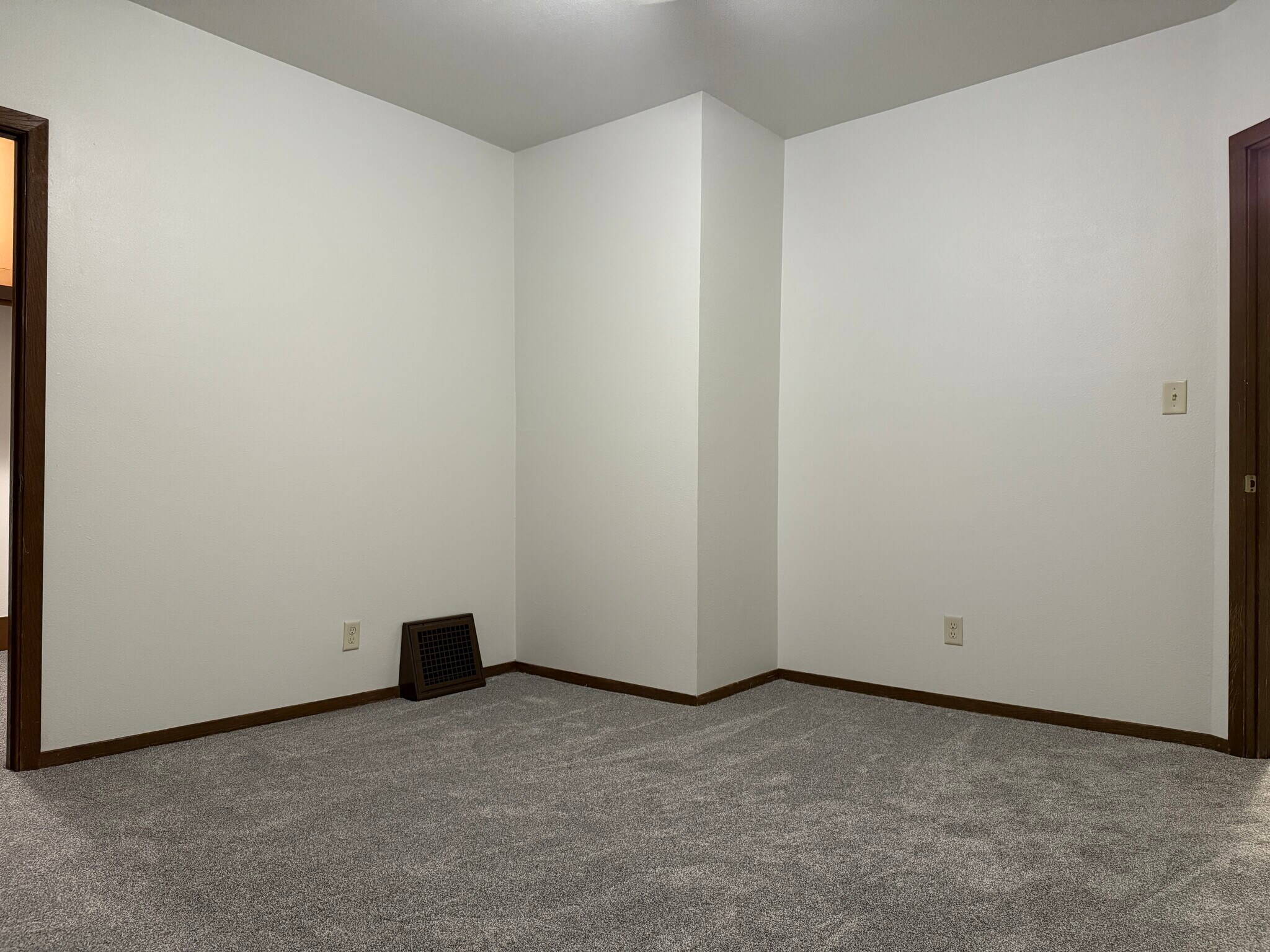 Bedroom 1 - 1324 Bluff Ave