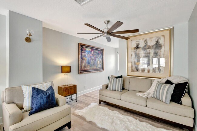 Building Photo - 120 Ocean Dunes Cir