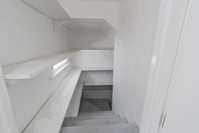 Building Photo - 1206 Tamarind Ave