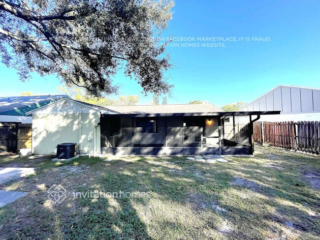 Building Photo - 3208 Saddlebrook Ave