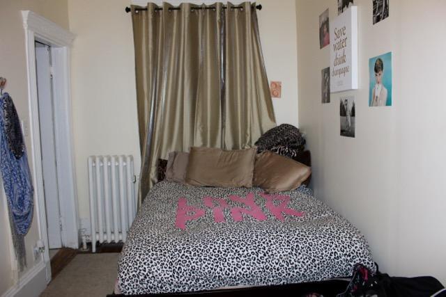 Building Photo - 462 Park Dr