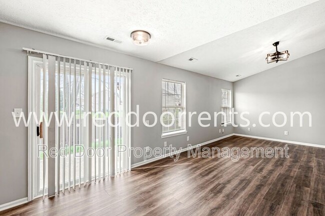 Building Photo - 3003 Briarchase Ct