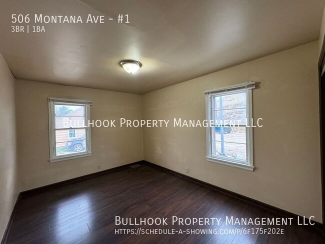 Building Photo - 506 Montana Ave
