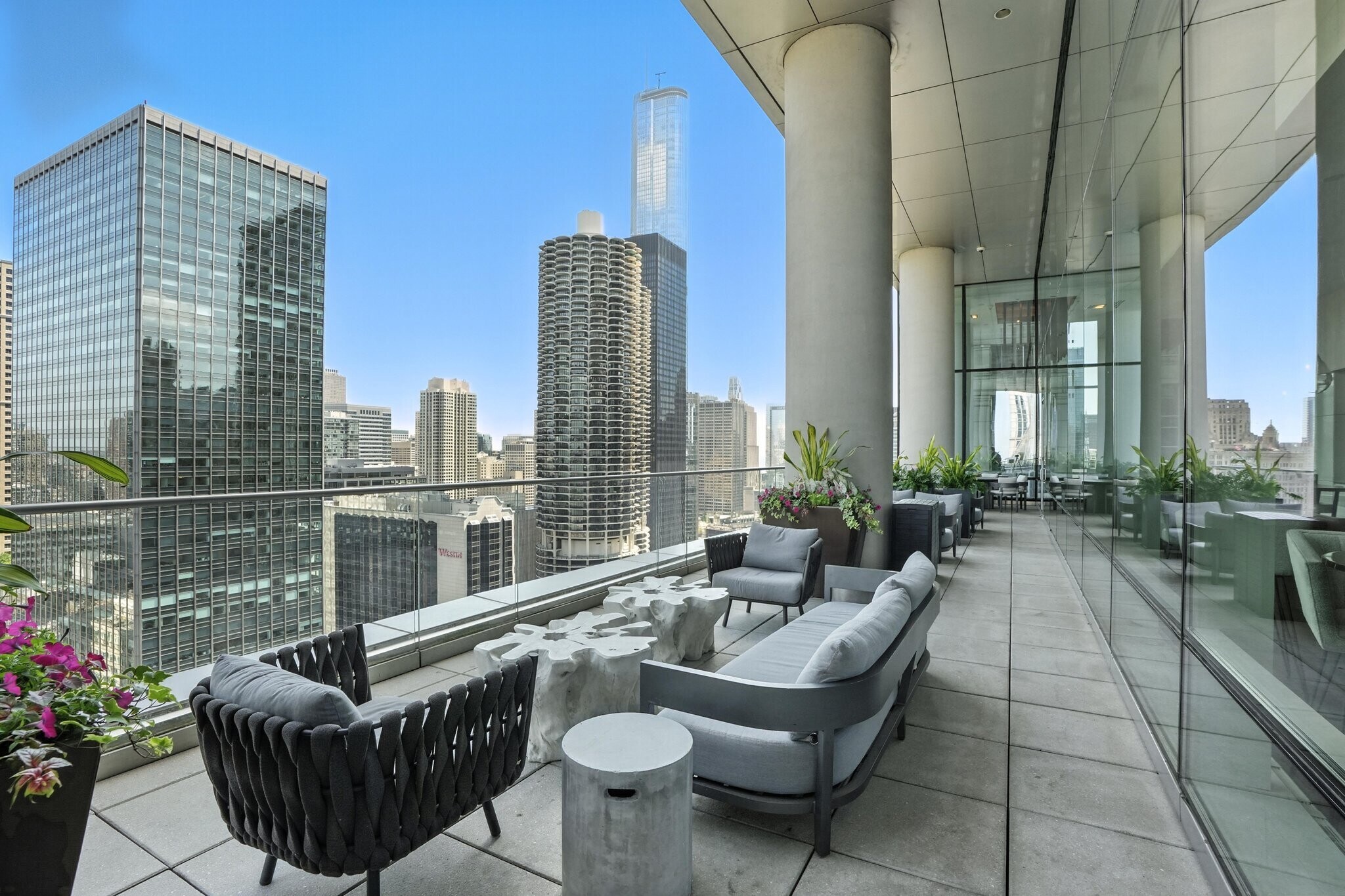 Building Photo - 112 W Wacker Dr