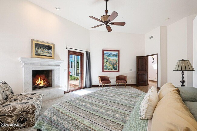 Building Photo - 8171 E Whispering Wind Dr