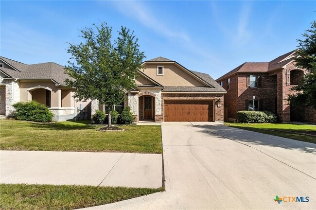 Primary Photo - 319 Hunters Hill Dr