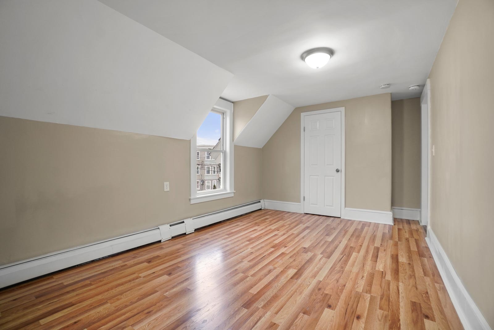 Building Photo - 119 Andover St