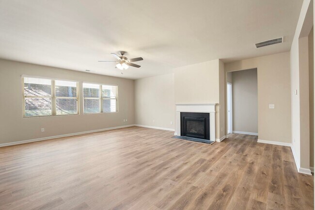 Building Photo - True Ranch Style Living! 2018 Built! 2300+ Square Foot in Swim/Tennis Community