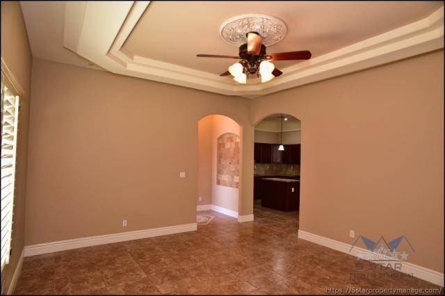 Building Photo - 3 bedroom in El Paso TX 79912