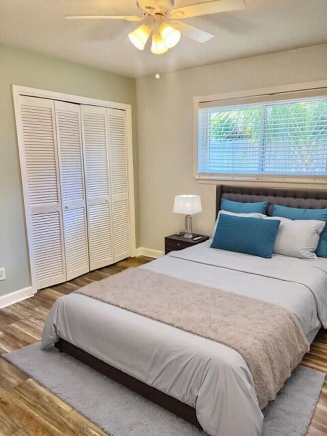 Building Photo - Rare Long-Term Rental in Seascape! Unfurni...
