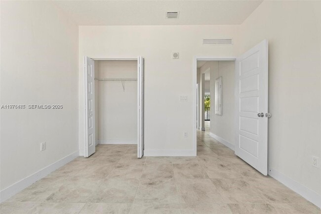 Building Photo - 4636 NW 84th Ave