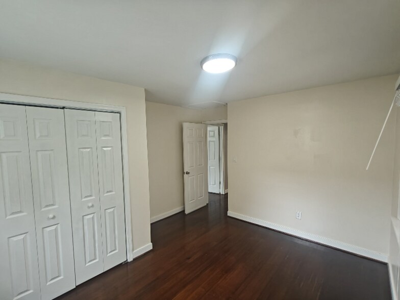 Building Photo - 10632 Courtney Rd