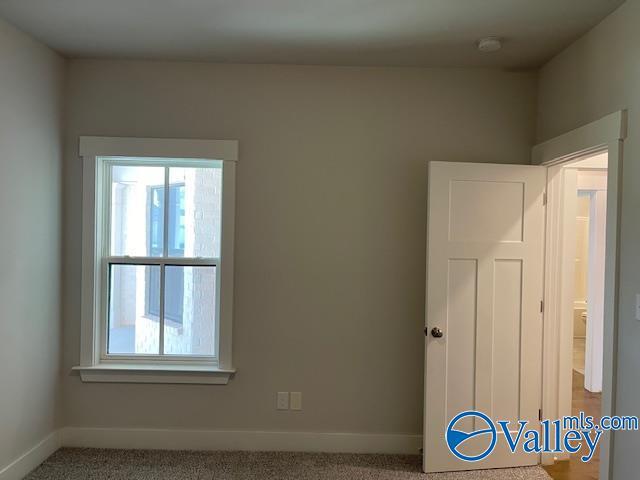 Building Photo - 161 Rugby Dr