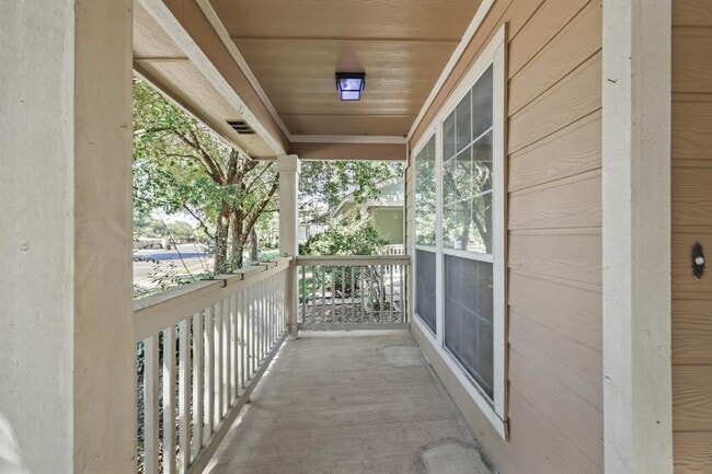 Building Photo - 2309 Melissa Oaks Ln