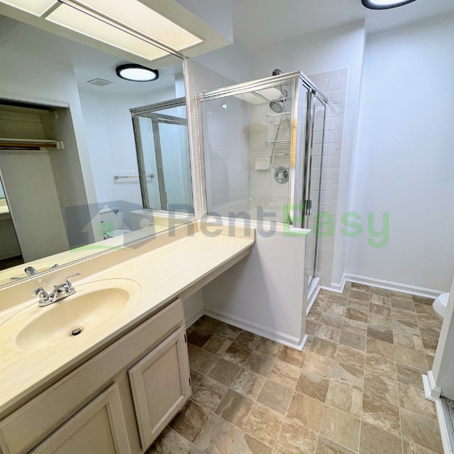 Building Photo - 1016 Winged Foot Ct