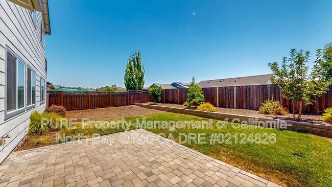 Building Photo - 1340 Miller Dr