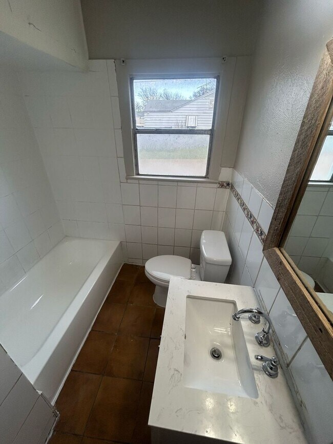 Building Photo - Location....Location....Location....