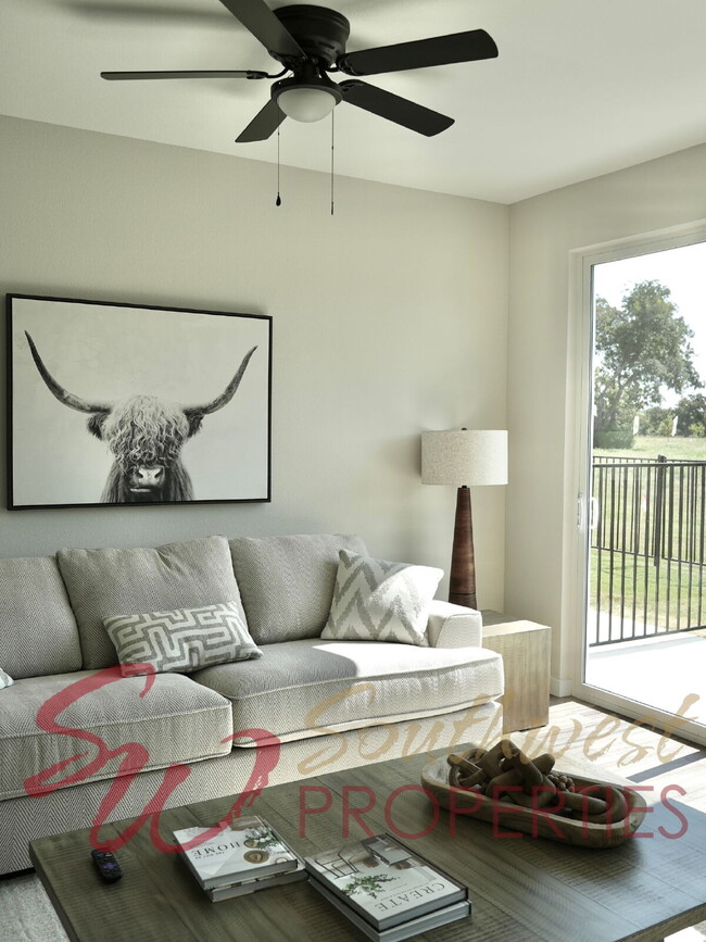 Building Photo - FULLY FURNISHED, close to campus 3 bedroom 2.5 bath Cowboy Casita!