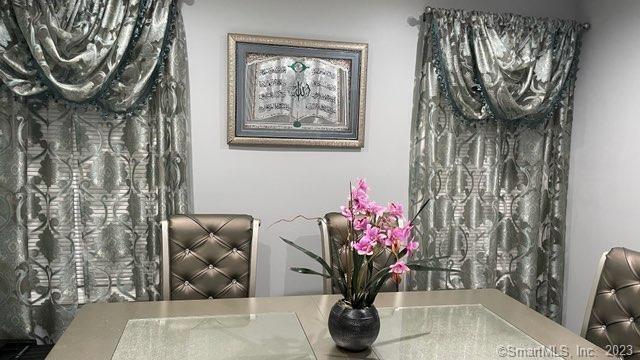 Building Photo - 994 Bunker Hill Ave