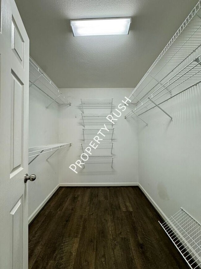 Building Photo - 7564 Passport Dr