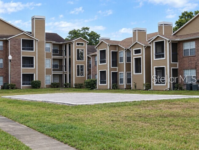 Building Photo - 5500 Devonbriar Way