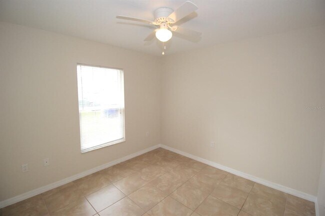 Building Photo - 32 Regency Dr