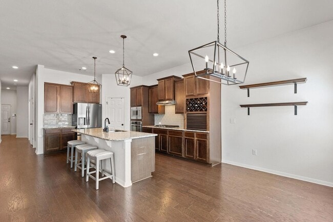 Building Photo - 21824 Agarito Ln