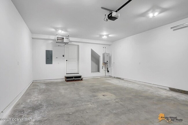 Building Photo - 533 Ashbrook Dr