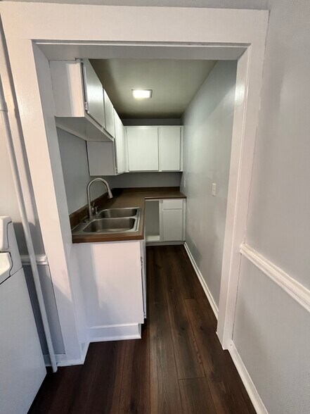 Kitchen - 49 McDuffie St