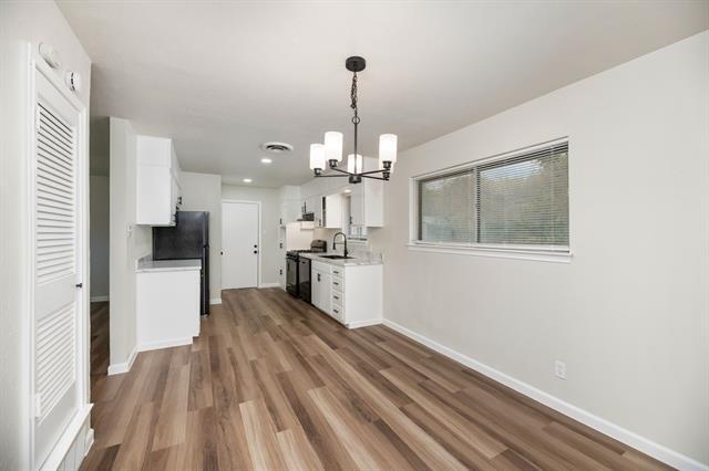 Building Photo - 102 Mildred Ln