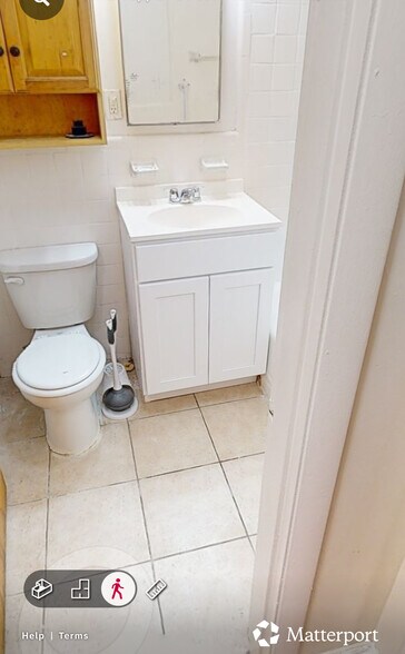 Building Photo - 354 Tappan St