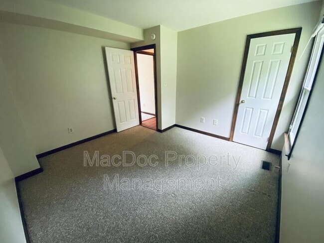 Building Photo - 10717 S Jamie Pl