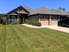 Building Photo - 9103 White Poplar Cir