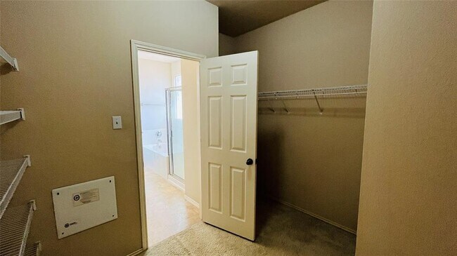 Building Photo - 3860 Mayfield Ranch Blvd