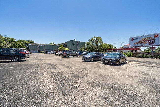 Building Photo - 3815 Guadalupe St