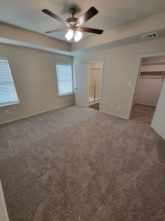 Building Photo - Brand New 3 bedroom / 2 bath home in Bonham Trace neighbor hood in North Bryan,