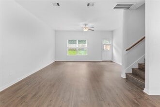 Building Photo - 21338 Rachel Manor Dr