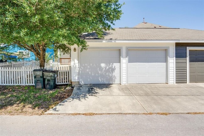 Building Photo - 483 McGarity
