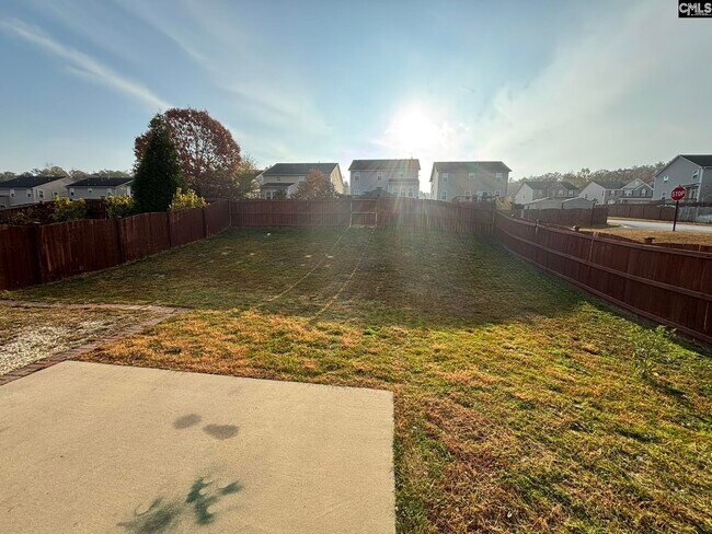 Building Photo - 716 Stonebury Cir