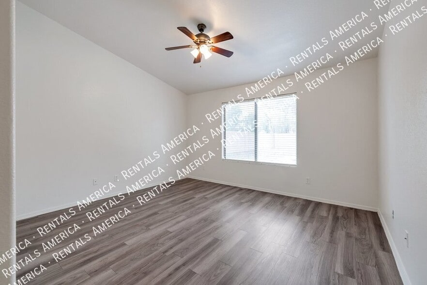 Building Photo - 2261 S. Comanche Dr.
