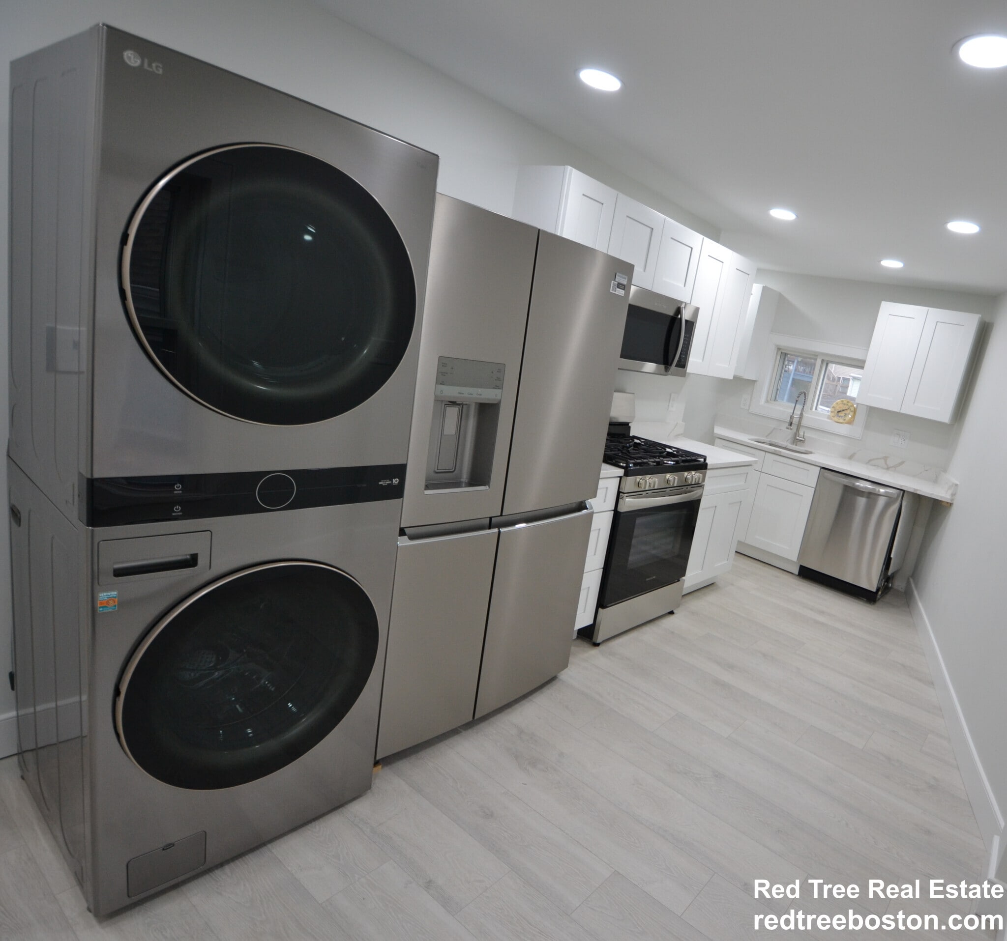 Building Photo - 15 Avalon St