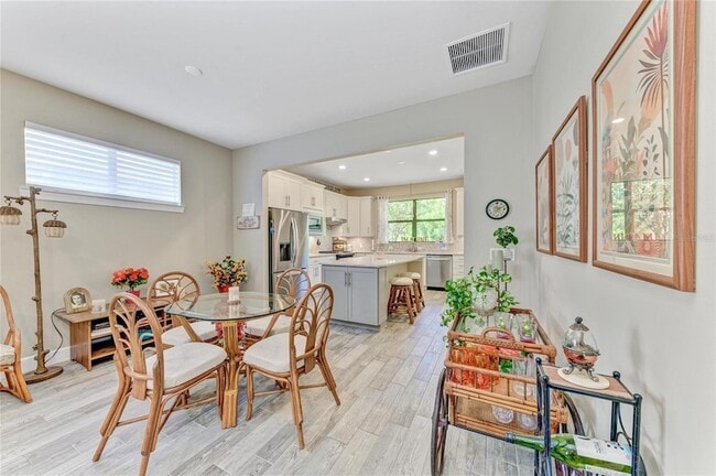 Building Photo - 17002 Hampton Falls Terrace