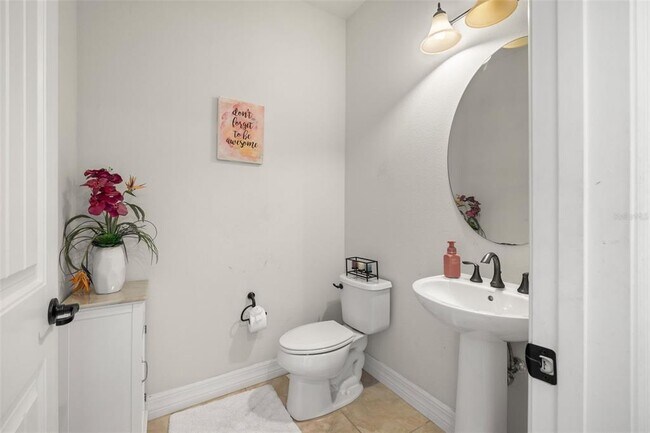 Building Photo - 18754 Birchwood Groves Dr