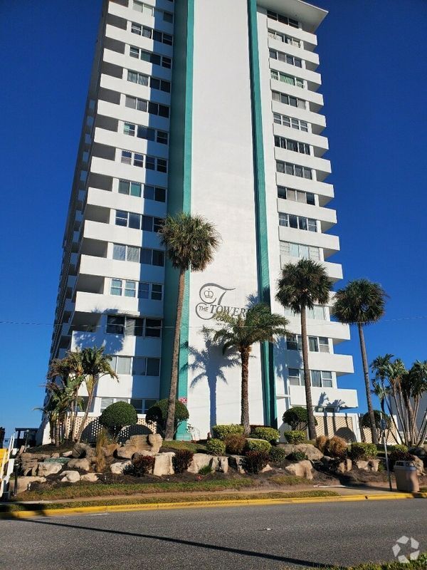 Building Photo - 2800 N Atlantic Ave