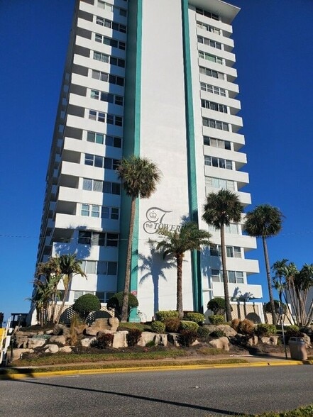 Primary Photo - 2800 N Atlantic Ave