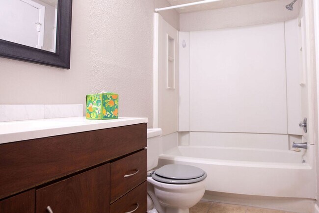 Building Photo - JULY SPECIAL - No Application Fee! Beautiful 2 Bedroom, 2 Bath Townhome in Gated Community!