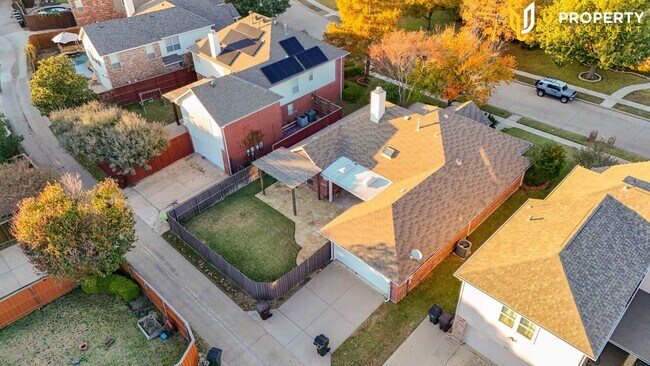 Building Photo - What's special