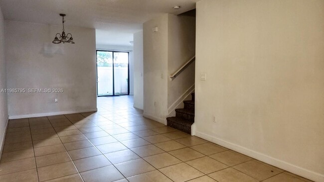 Building Photo - 470 NE 194th Terrace