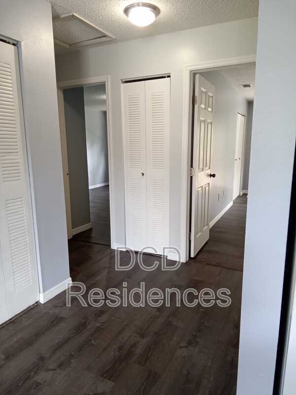 Building Photo - 11336 Cockle Dr